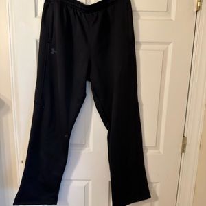 Men’s BNWT Under Armour sweat pants.
